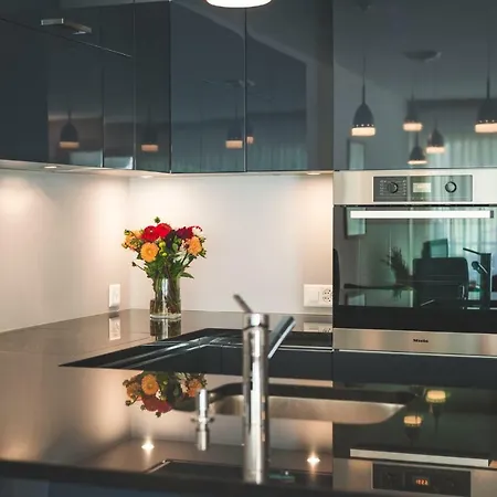 Haus Cresta Apartment